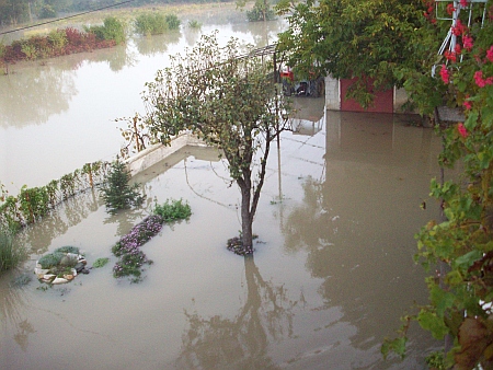 Croatia flood Odra River September 2010